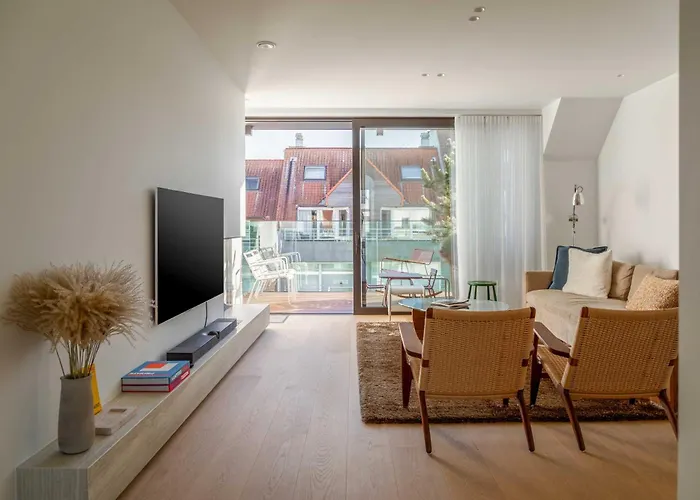 Stunning Duplex - 3 Bedroom - 2 Sunny Terrasses