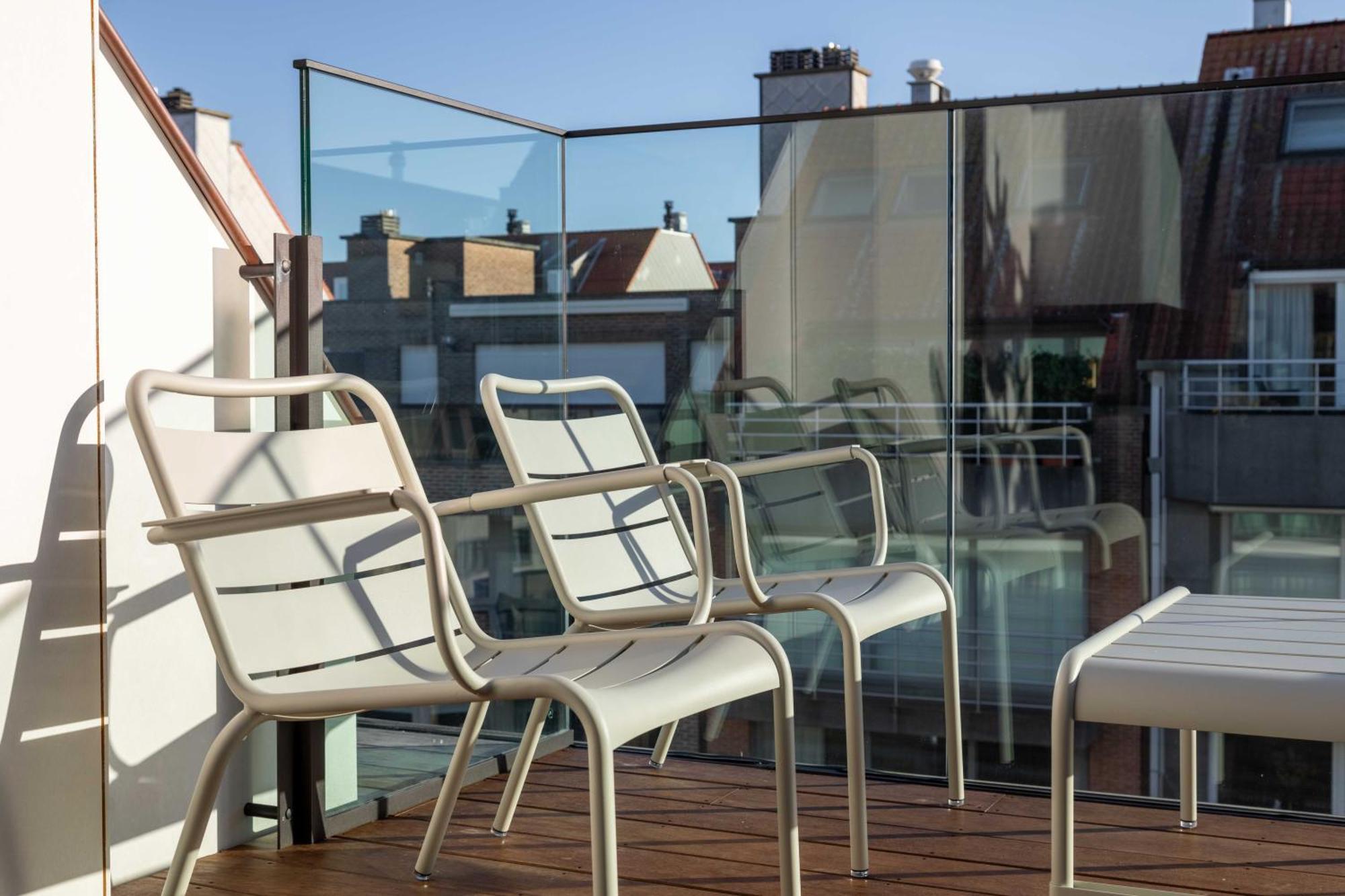 Stunning Duplex - 3 Bedroom - 2 Sunny Terrasses Apartamento